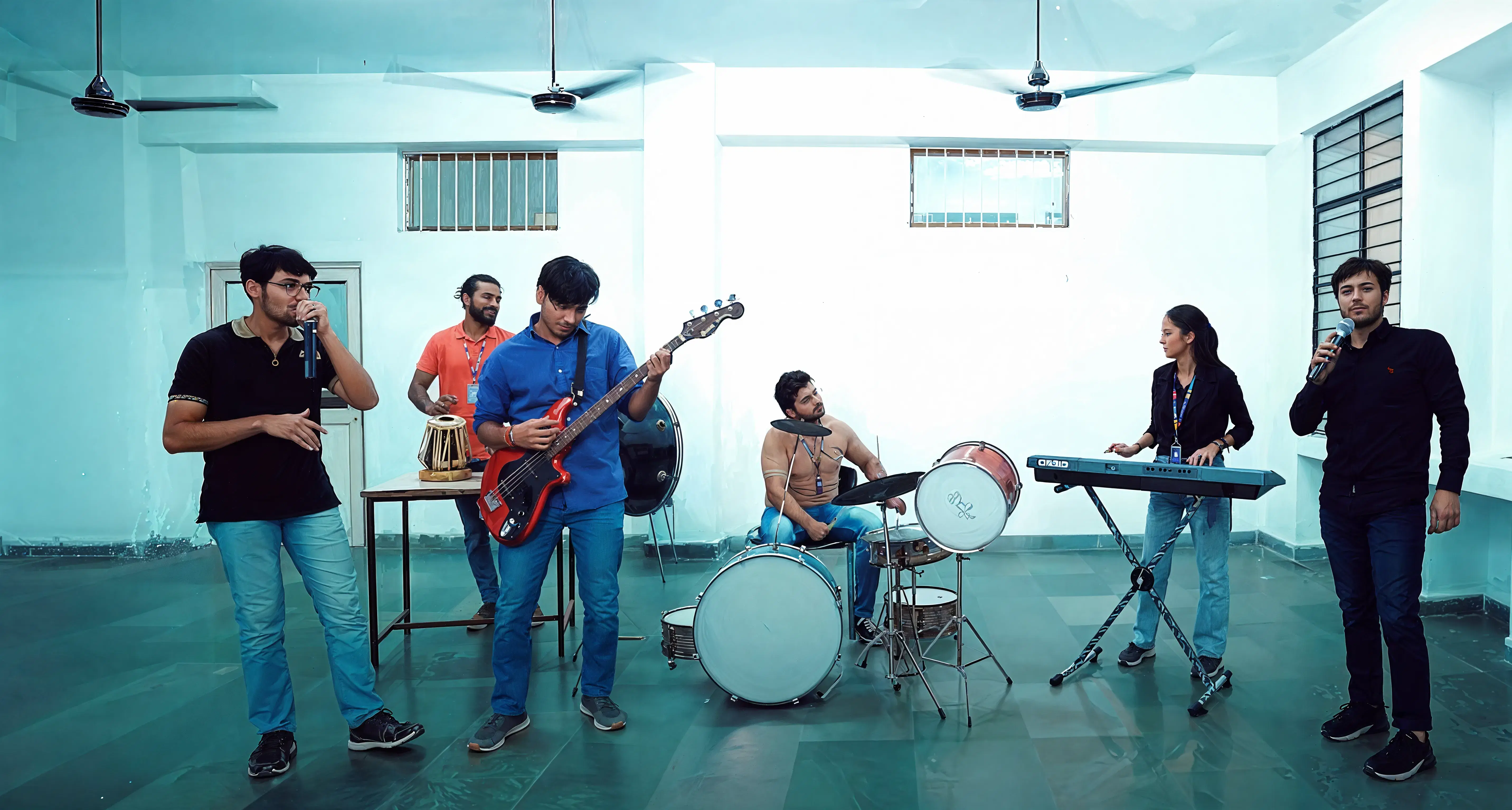 DCE Gurgaon music room photo 1